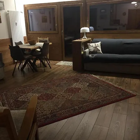 Casa Aurora Cervinia 브루일서비니아