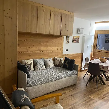 Casa Aurora Cervinia דירה ברויל-קרוויניה