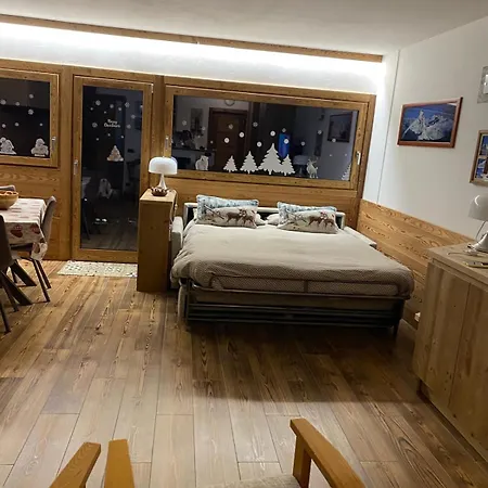 Casa Aurora Cervinia דירה *